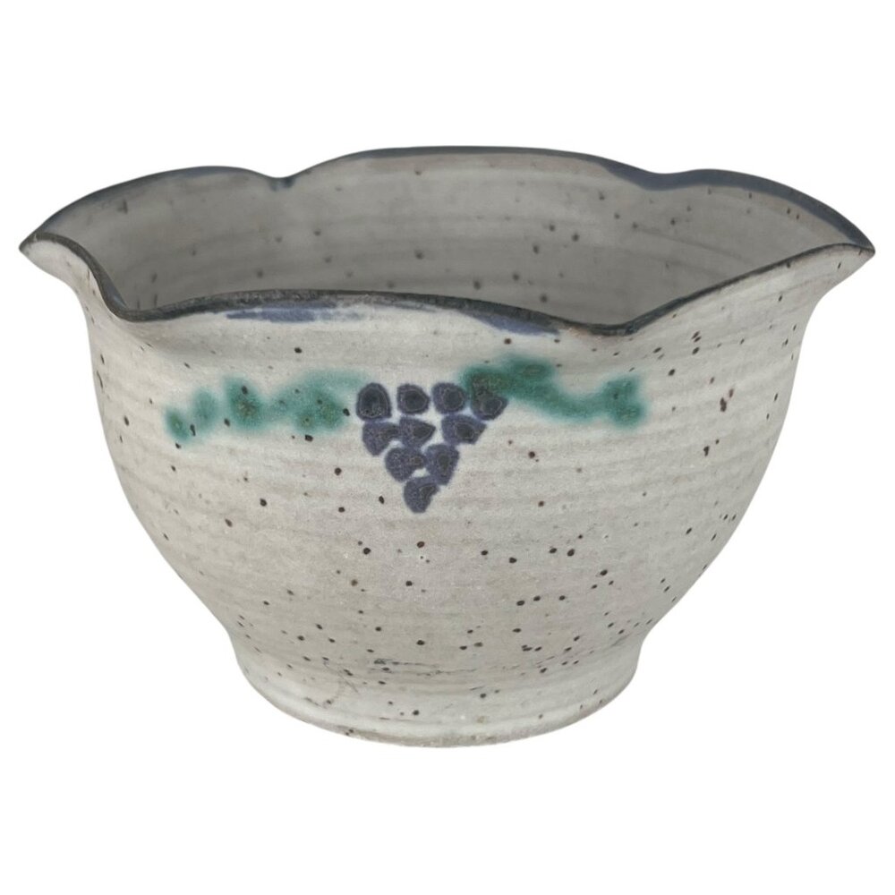 Handmade Studio Art Pottery Apple Baker‎ Bowl Grape Motif & Speckled Glaze